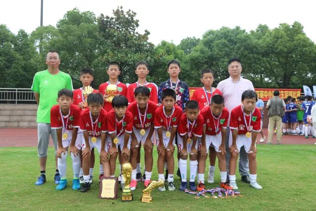 下届还有李凯尔吗 苏群:我的理解他是一次一签