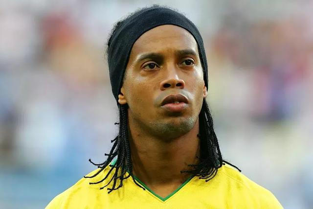 下届还有李凯尔吗 苏群:我的理解他是一次一签