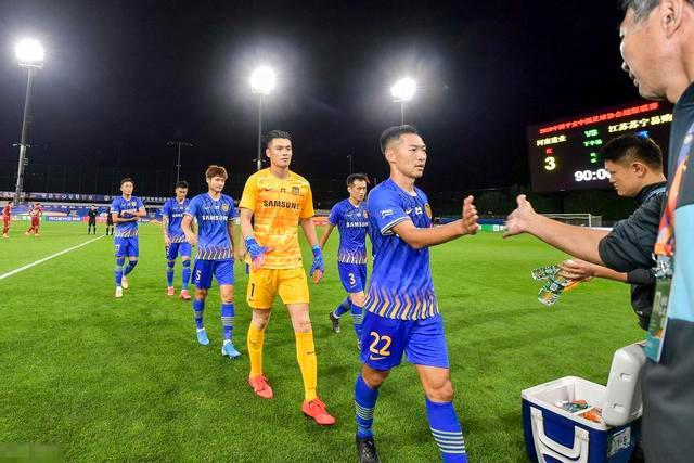 快船不敌鹈鹕跌回西部第4 活塞克国王止3连败